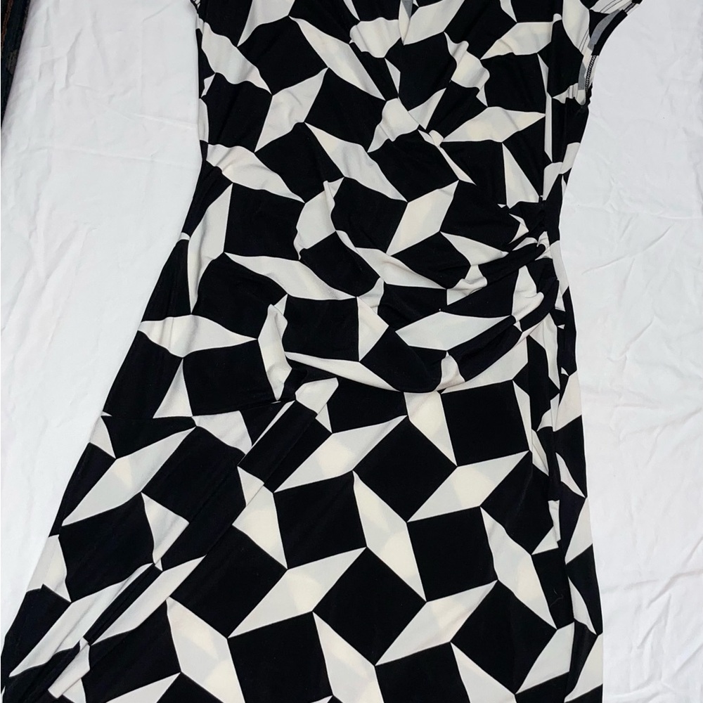 New York & Company Black and White Asymmetrical Dress